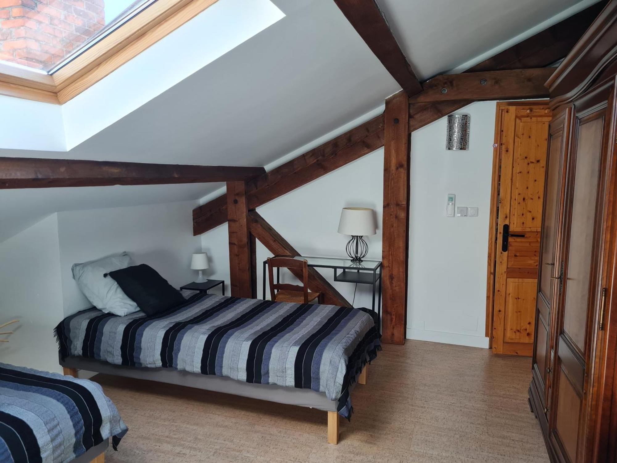 Espace Beleverte Bussiere 1 Tamaris Appartement Meuble De 2 Chambres Oullins Luaran gambar